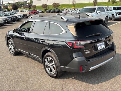 2022 Subaru Outback Touring