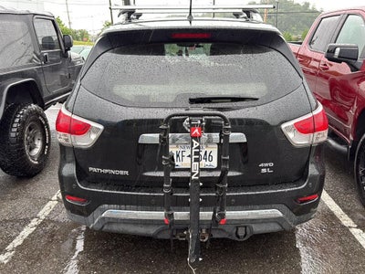 2014 Nissan Pathfinder SL
