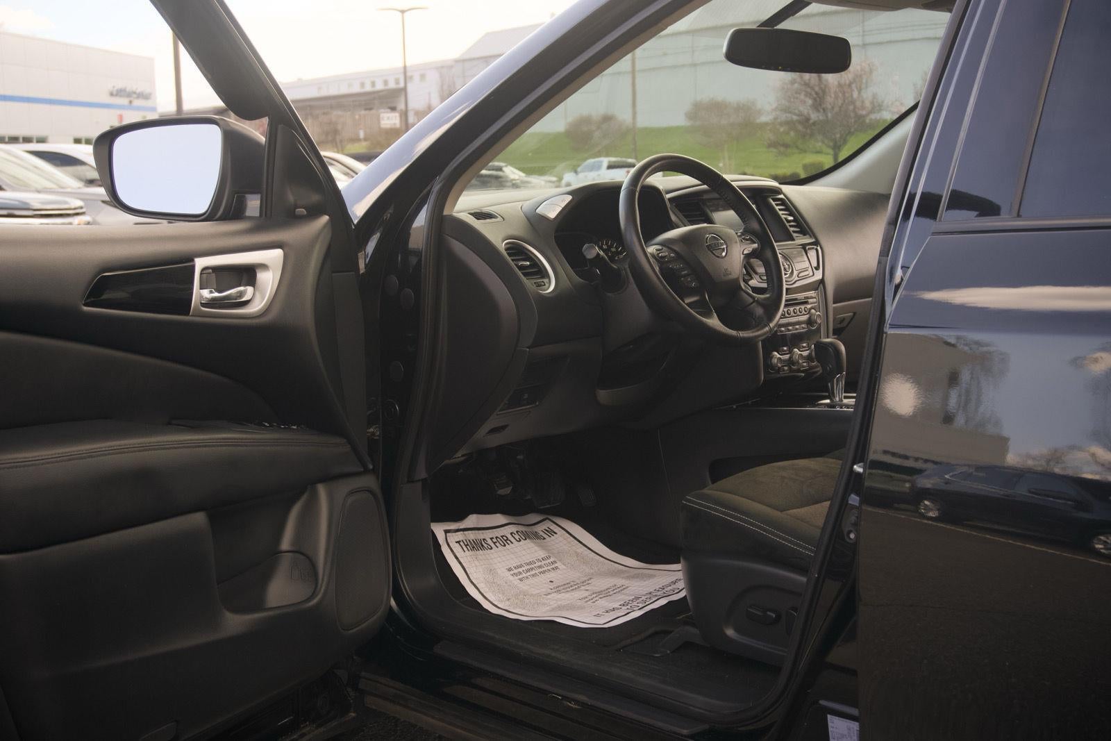 2020 Nissan Pathfinder SV 4WD