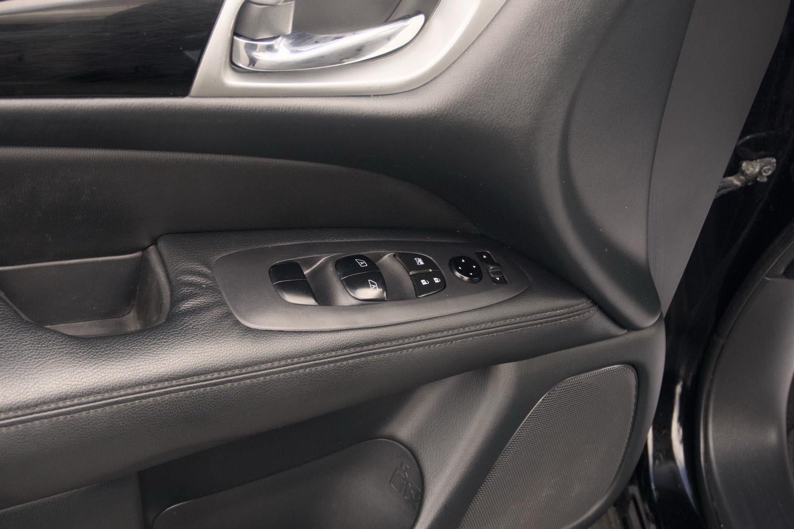 2020 Nissan Pathfinder SV 4WD