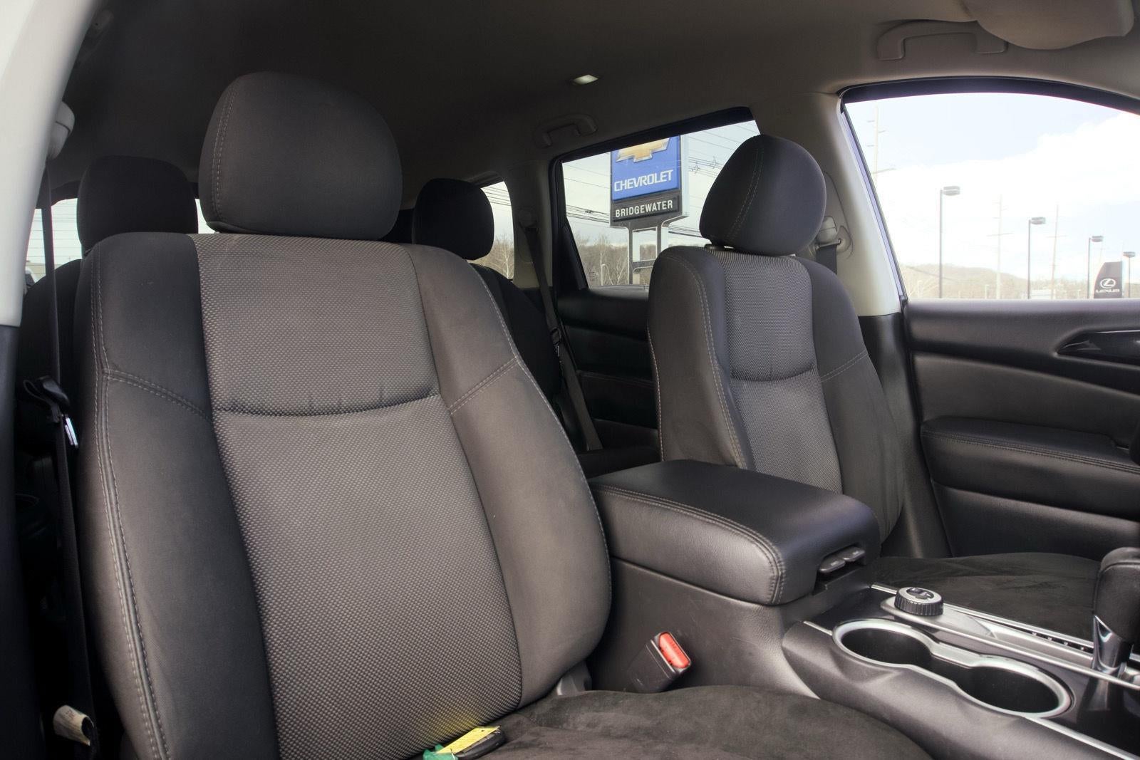 2020 Nissan Pathfinder SV 4WD