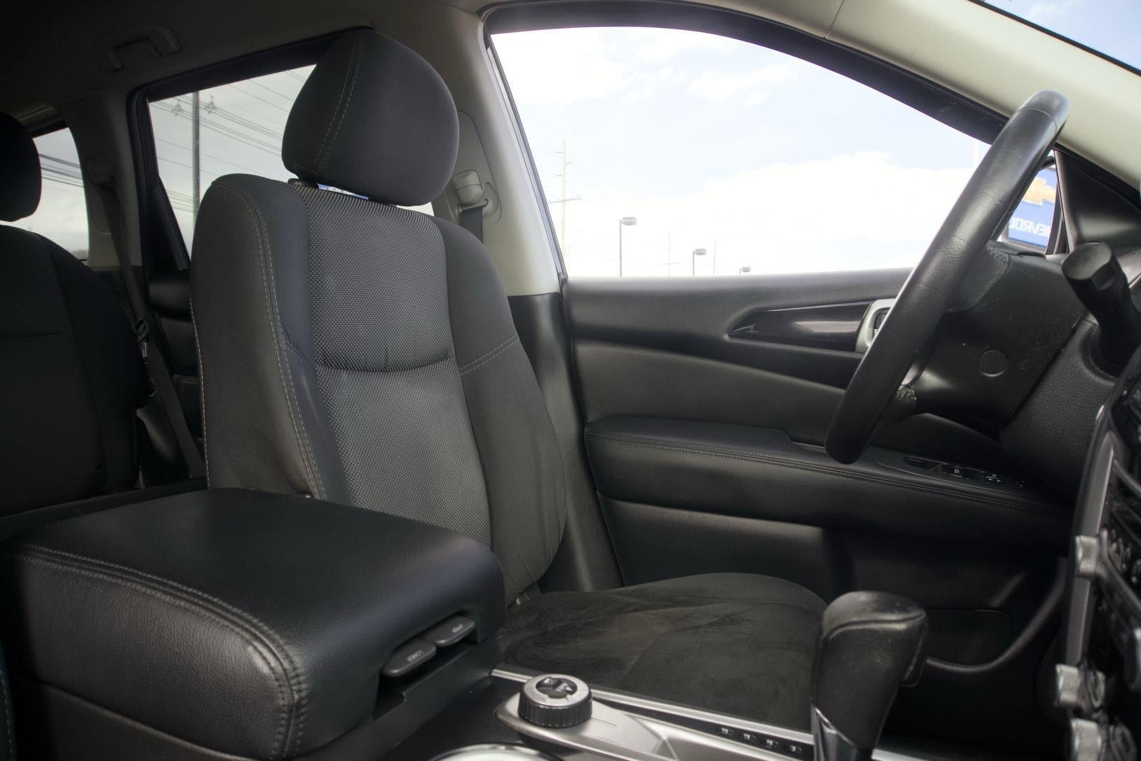 2020 Nissan Pathfinder SV 4WD