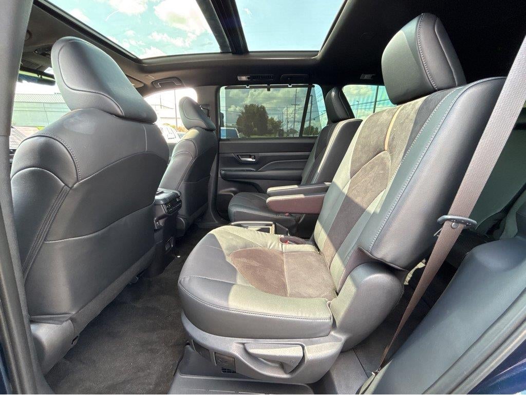 2025 Toyota Grand Highlander Hybrid Platinum MAX