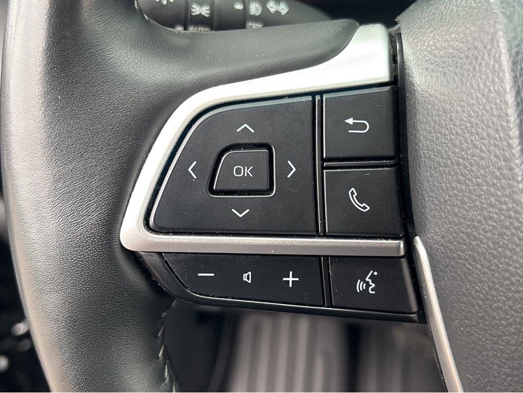 2025 Toyota Highlander Hybrid Platinum