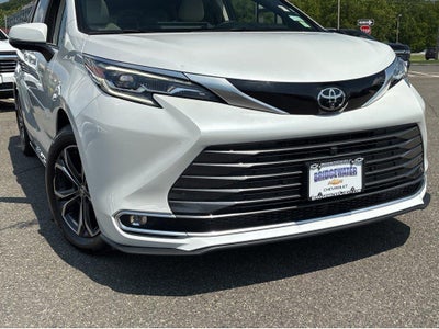 2026 Toyota Sienna Platinum
