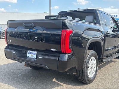 2024 Toyota Tundra 4WD SR5