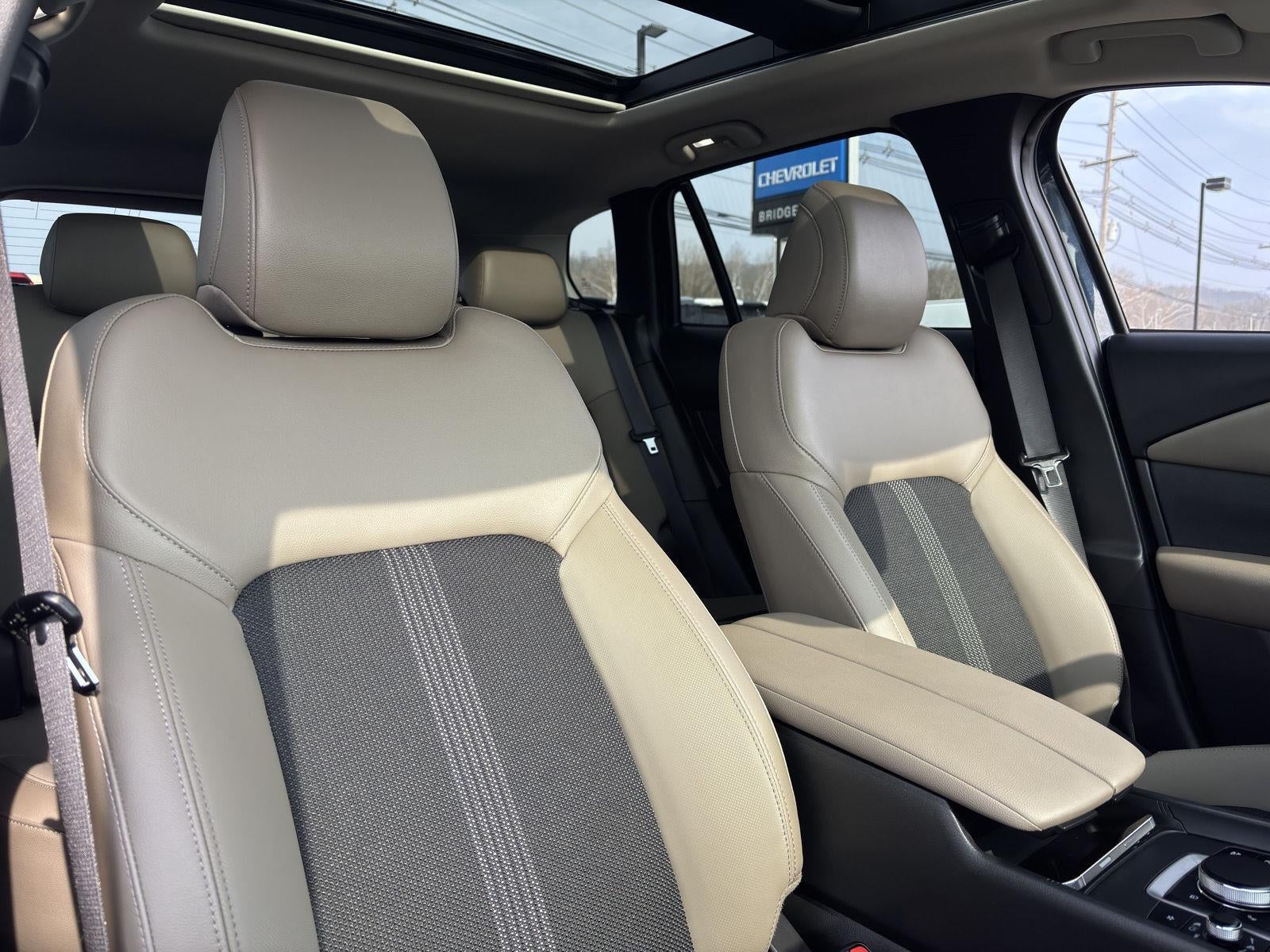 2025 Mazda Mazda CX-50 2.5 S Premium Package