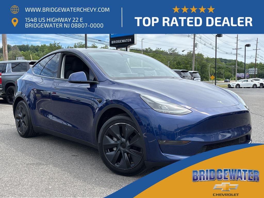 2024 Tesla Model Y Base