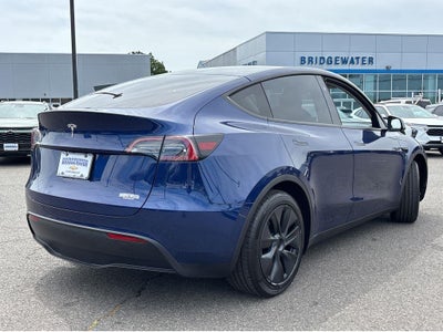 2024 Tesla Model Y Base