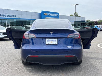 2024 Tesla Model Y Base