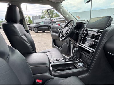 2023 INFINITI QX80 LUXE AWD