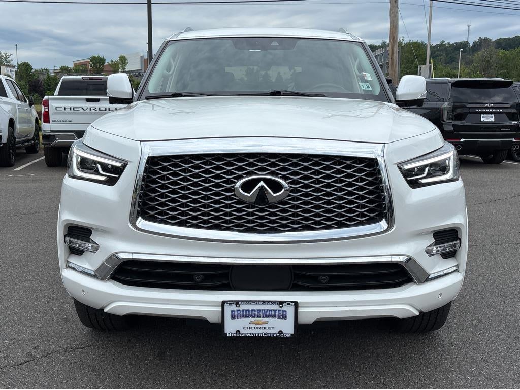 2023 INFINITI QX80 LUXE AWD