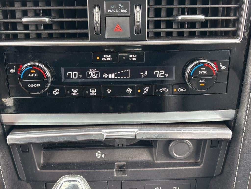 2023 INFINITI QX80 LUXE AWD