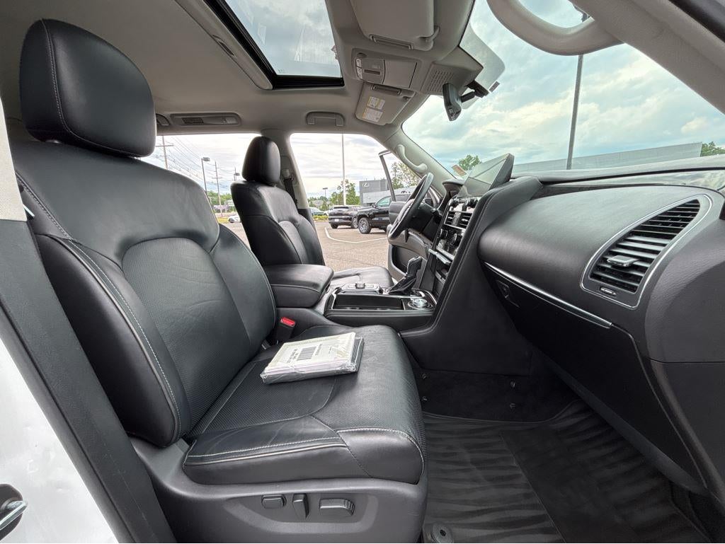 2023 INFINITI QX80 LUXE AWD