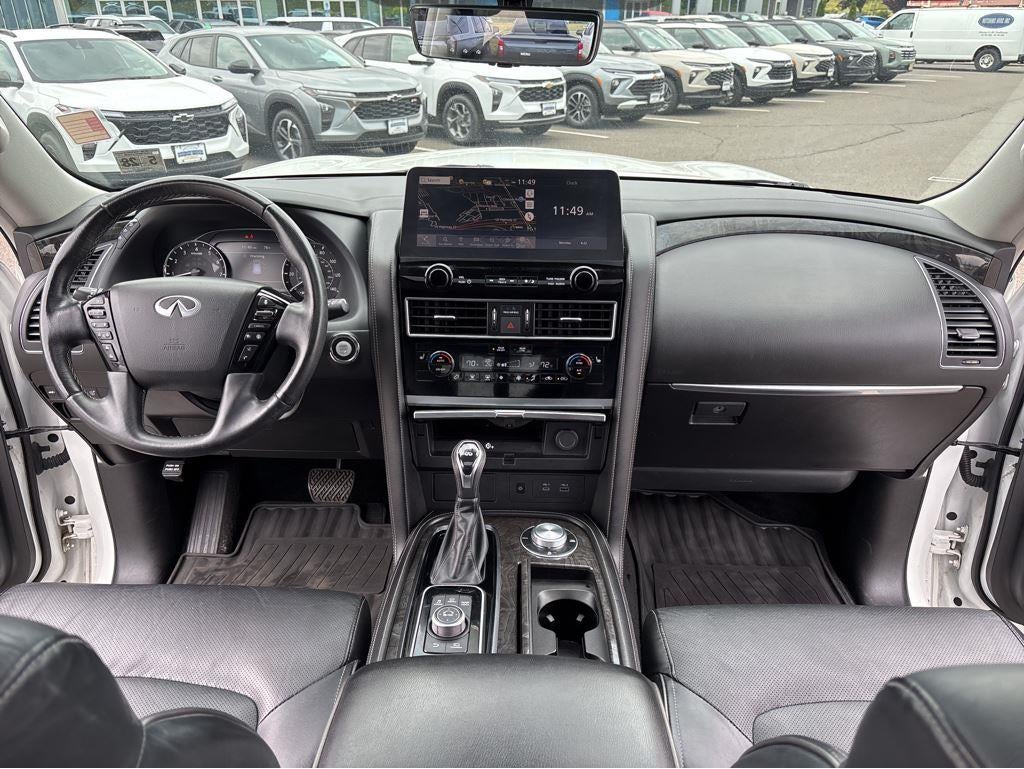 2023 INFINITI QX80 LUXE AWD
