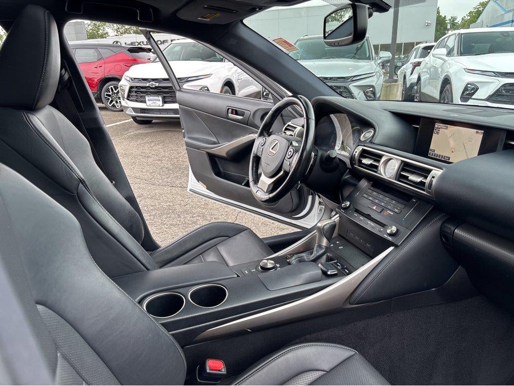 2016 Lexus IS 300 