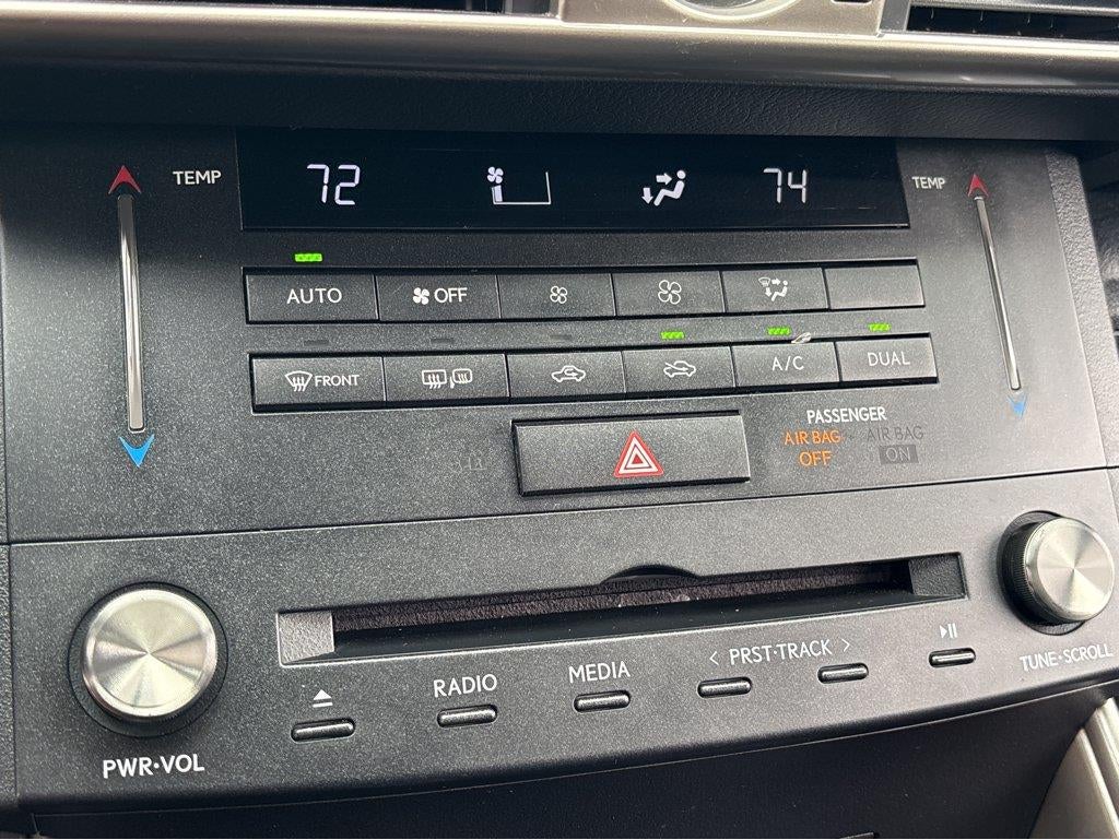 2016 Lexus IS 300 