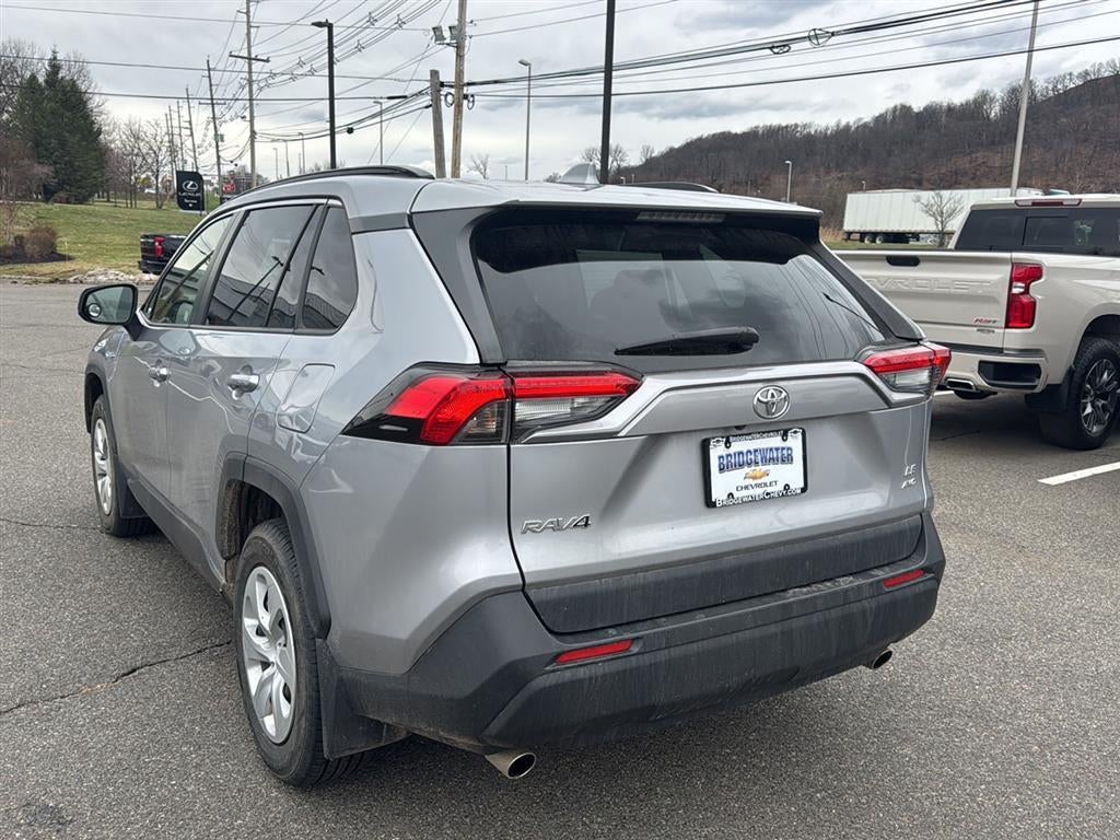 2019 Toyota RAV4 LE