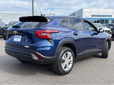 2024 Chevrolet Trax LS