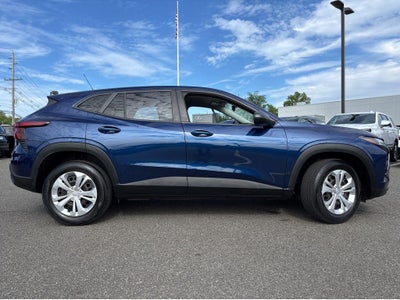 2024 Chevrolet Trax LS