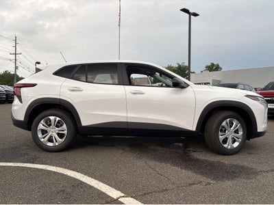 2026 Chevrolet Trax LS
