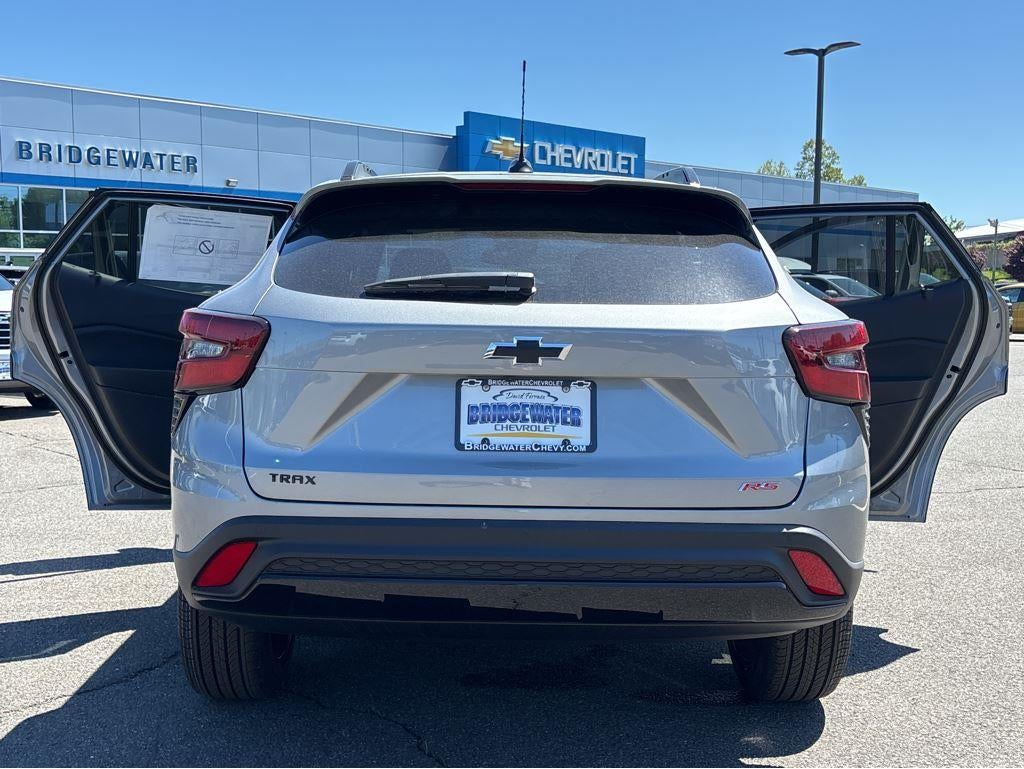 2026 Chevrolet Trax RS - Photo 12