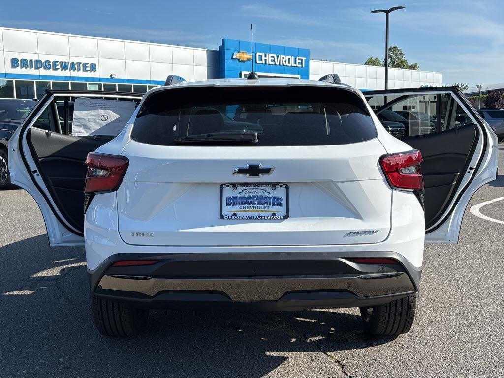 2026 Chevrolet Trax Activ - Photo 11