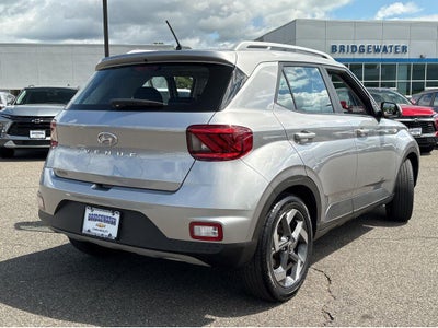 2023 Hyundai Venue SEL