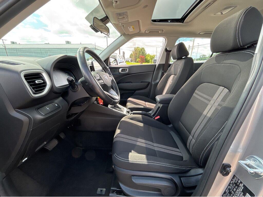 2023 Hyundai Venue SEL