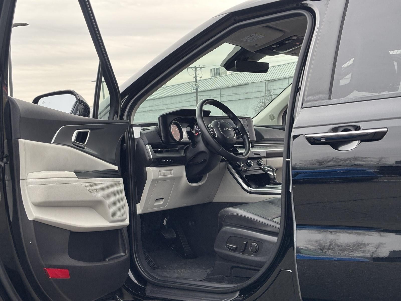 2024 Kia Carnival MPV LX Seat Package