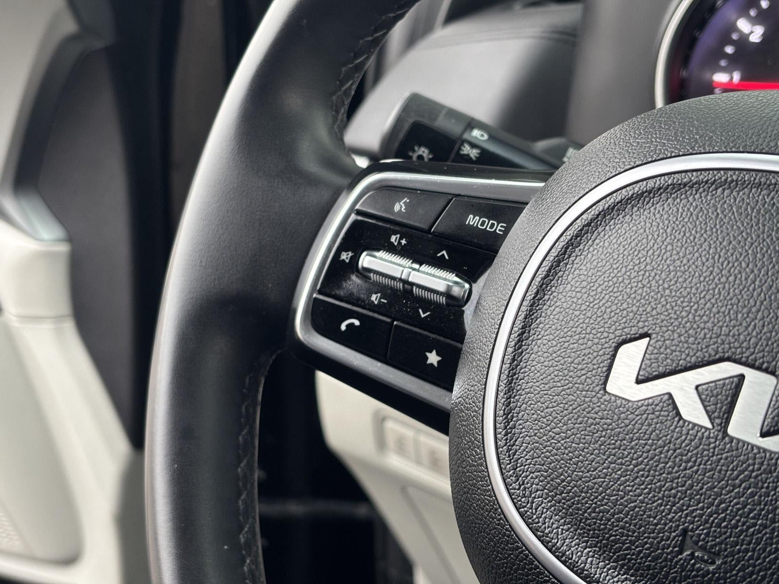 2024 Kia Carnival MPV LX Seat Package