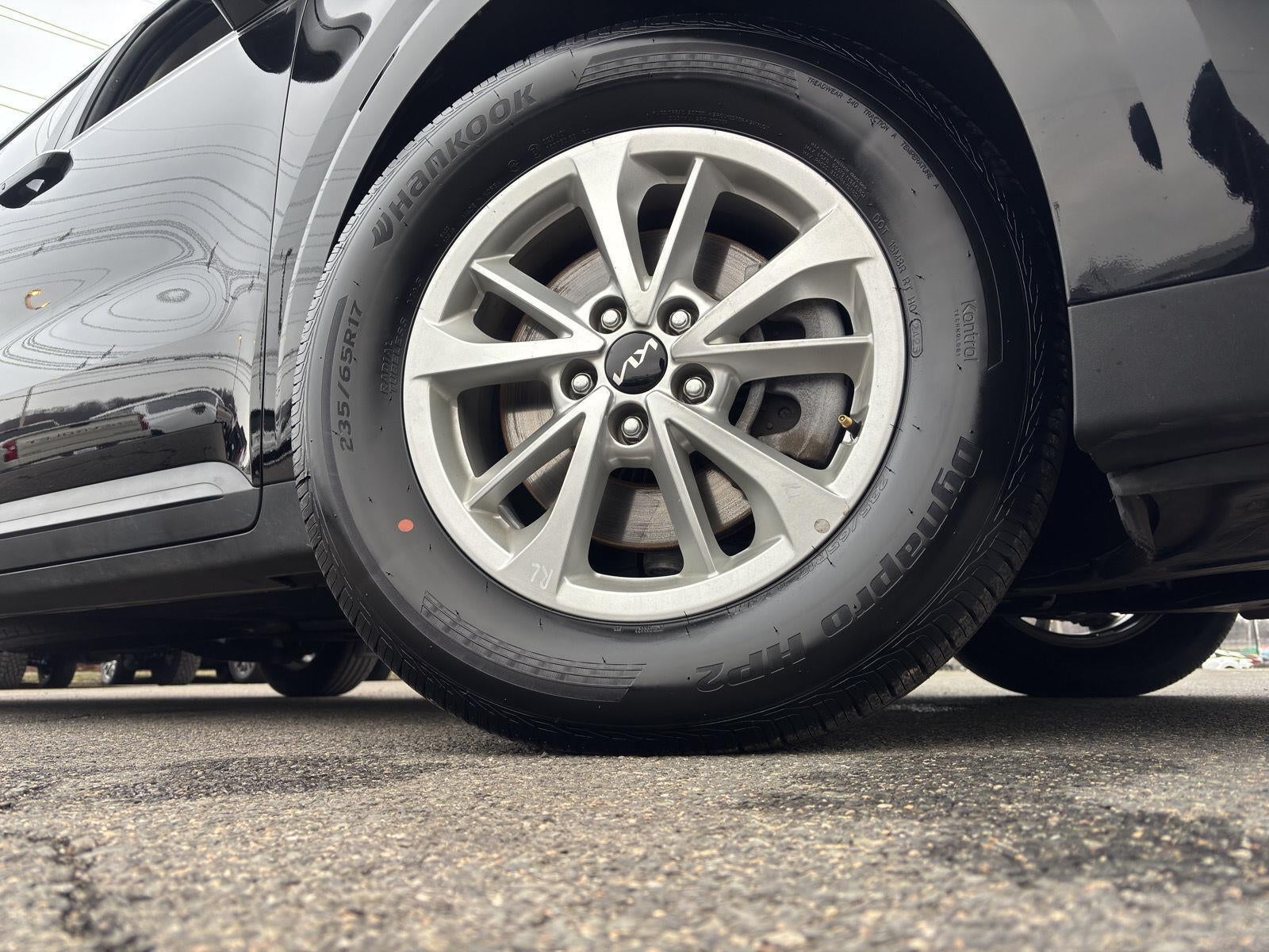 2024 Kia Carnival MPV LX Seat Package