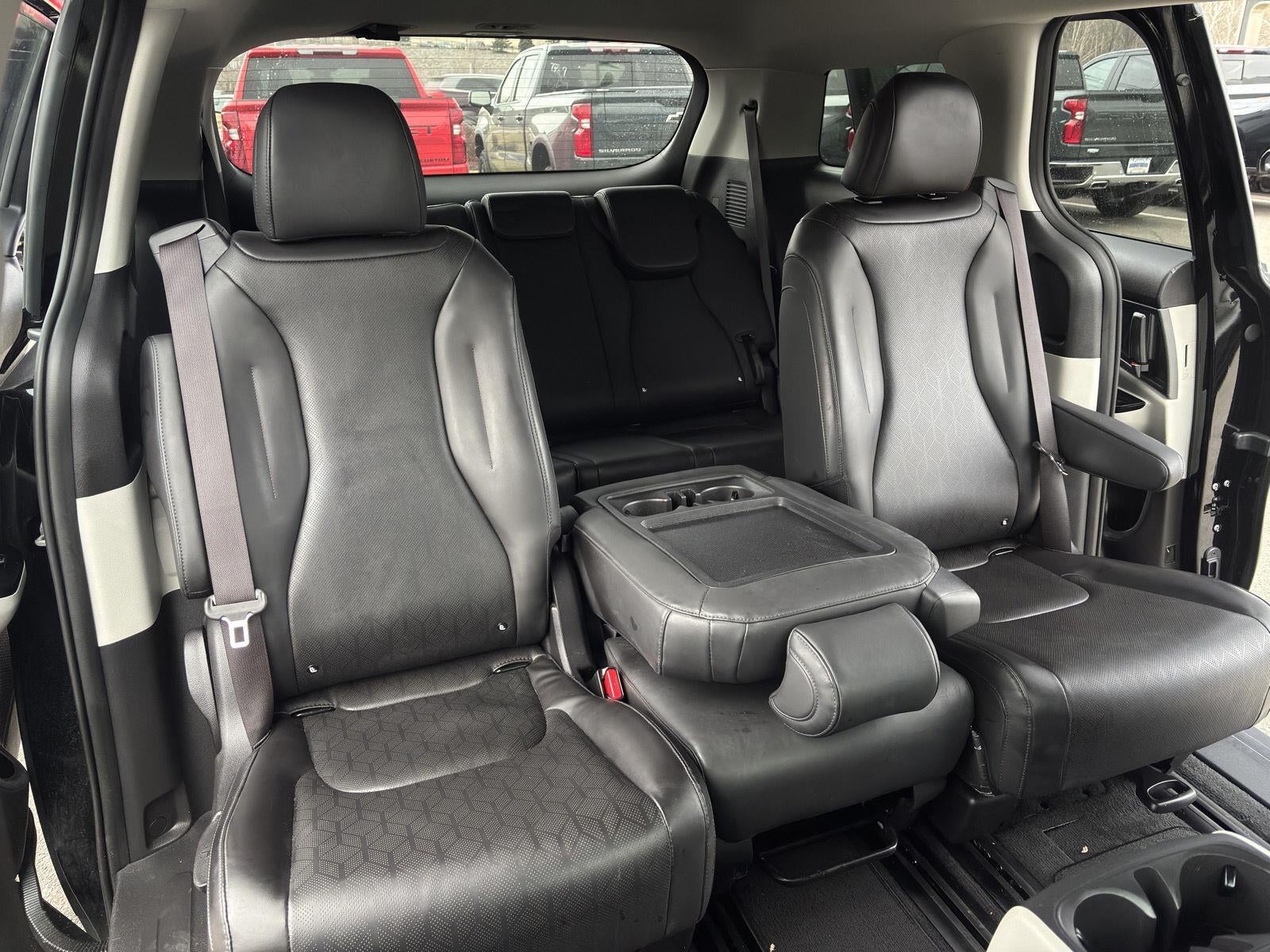 2024 Kia Carnival MPV LX Seat Package