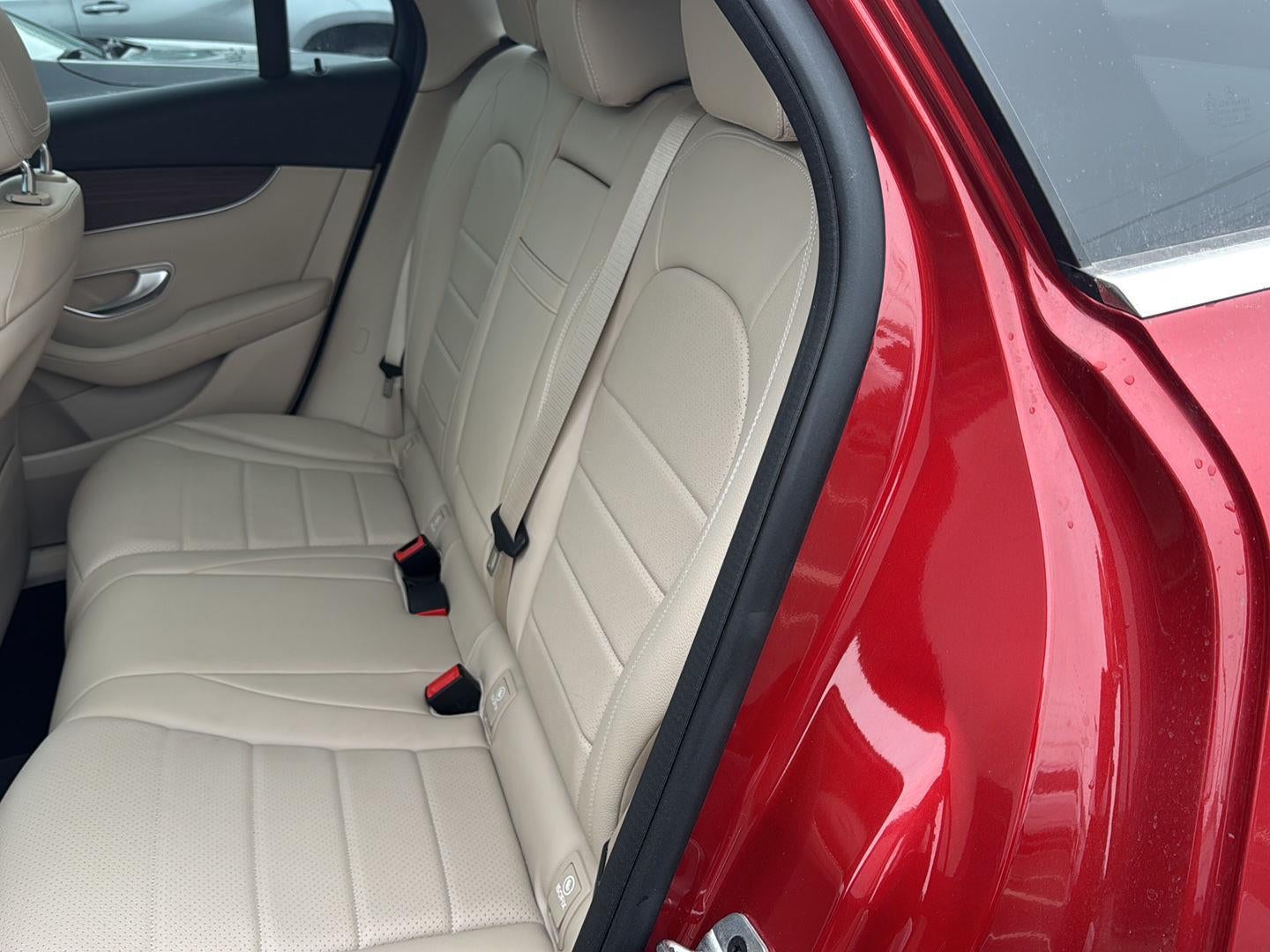 2022 Mercedes-Benz GLC GLC 300