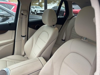 2022 Mercedes-Benz GLC GLC 300