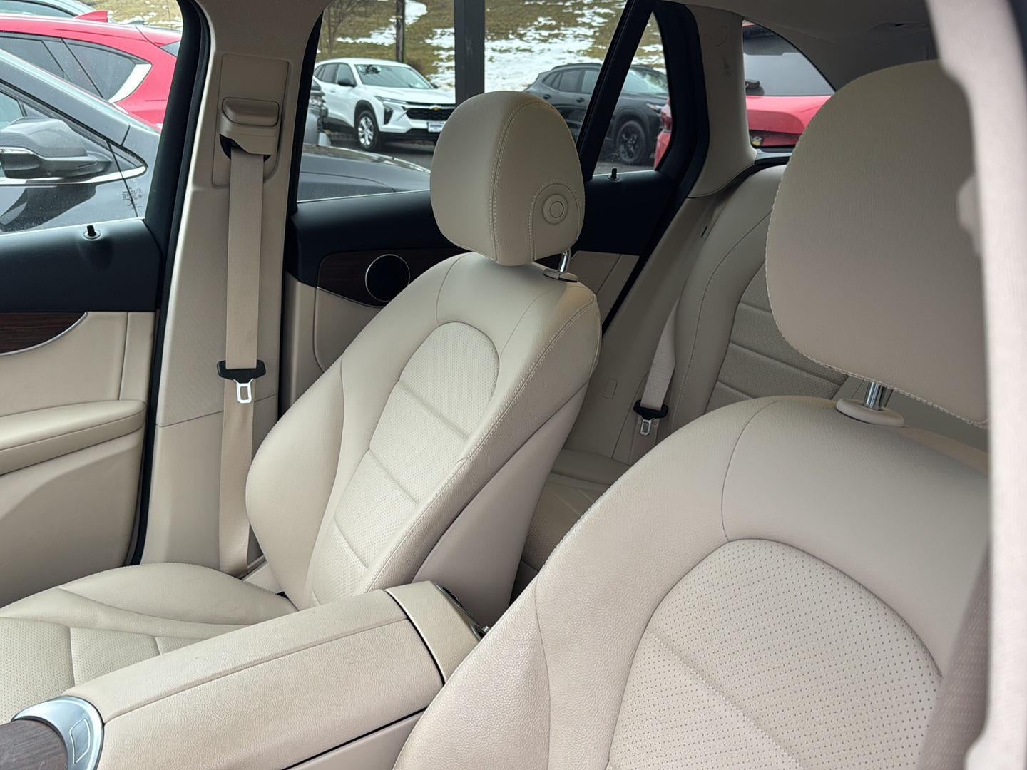 2022 Mercedes-Benz GLC GLC 300